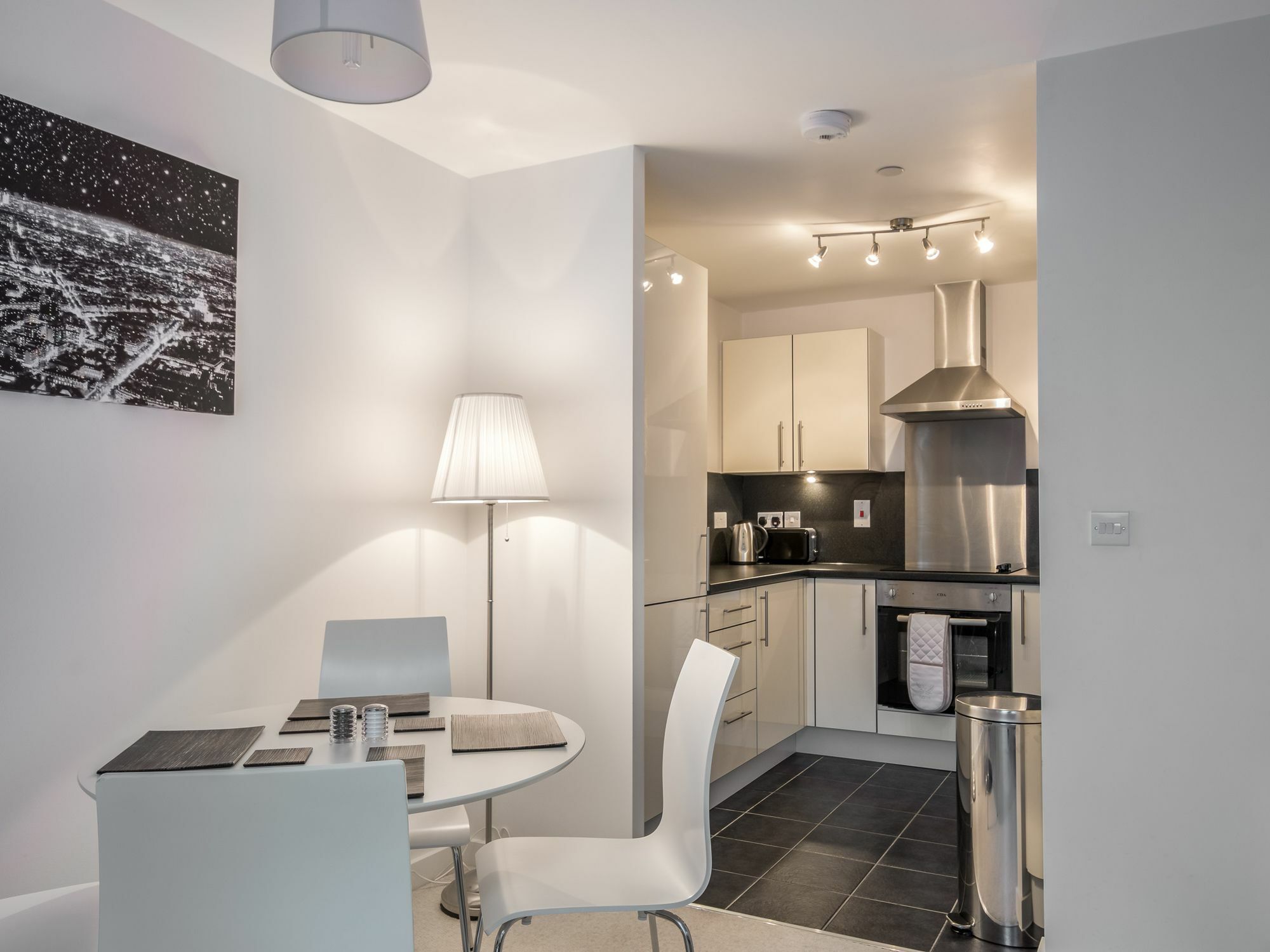 City View Apartment Bedford Kültér fotó